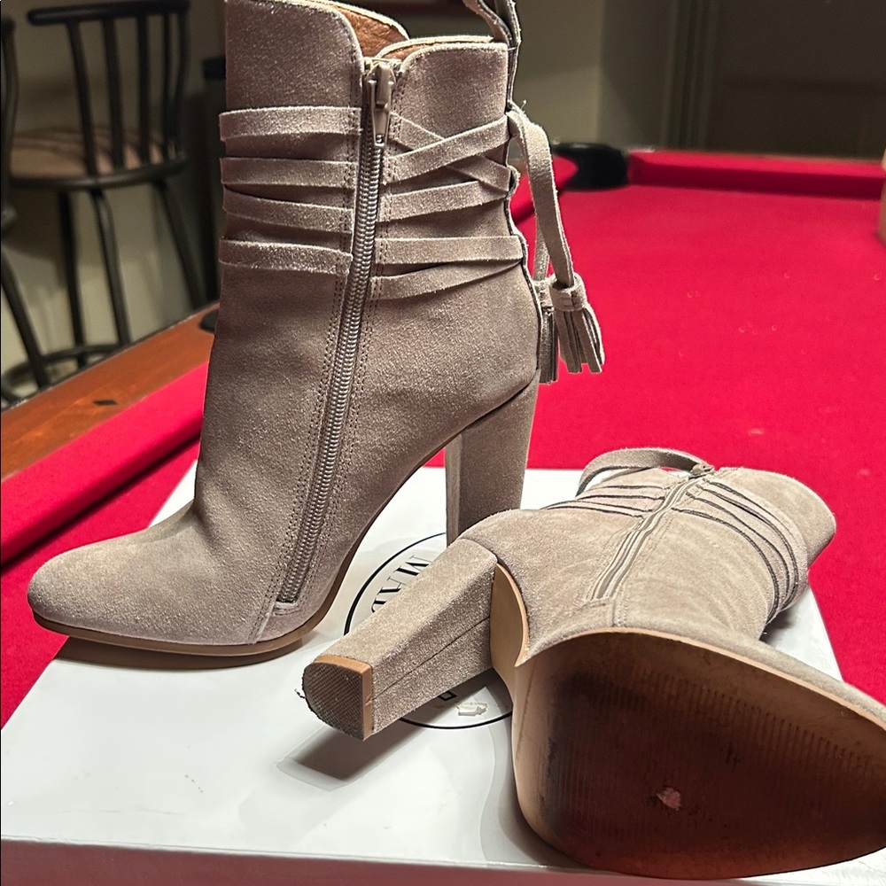 Steve Madden Taupe Heeled Boots